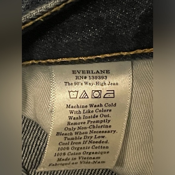 Everlane The 90’s Way High Jeans Vintage Indigo Button Fly Size 23 Regul… - Picture 15 of 15